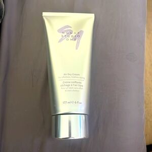 Monat air dry cream